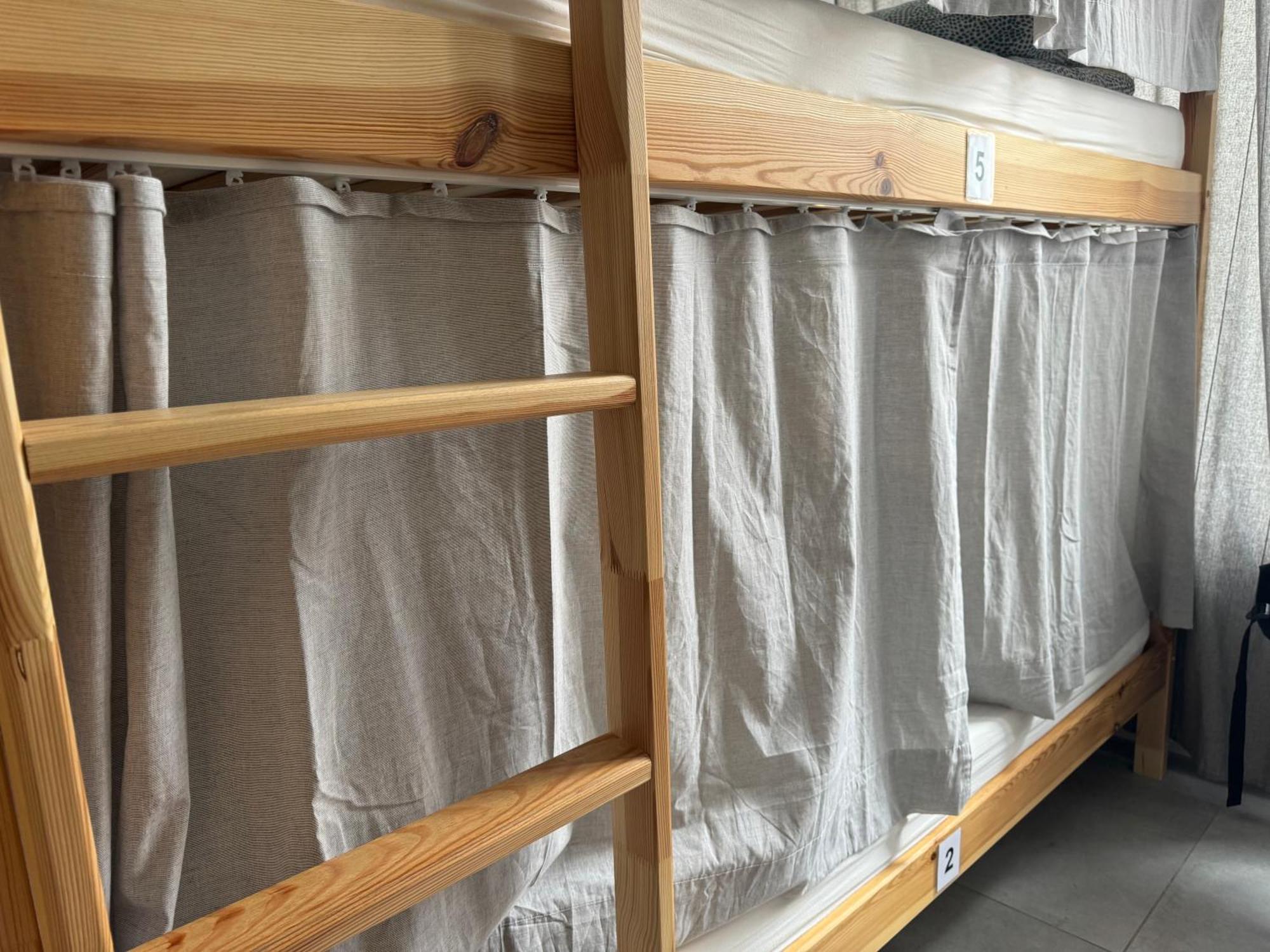 Green Hostel Katowice - 24H Parking エクステリア 写真